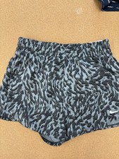 Nike One Big Kids Girls Youth Woven High-Waisted Dri-Fit Shorts Gray Large NWT