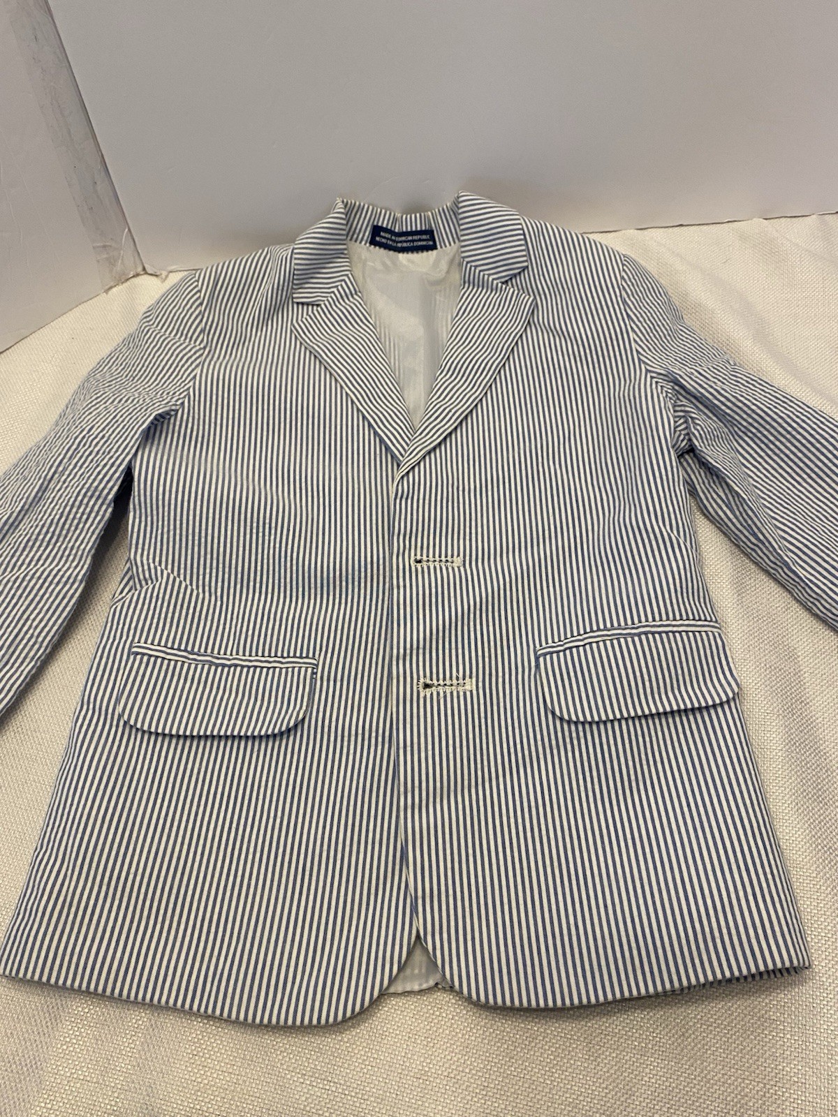 IZOD Boys Suit Coat And Pants Size 5 Regular Seersucker