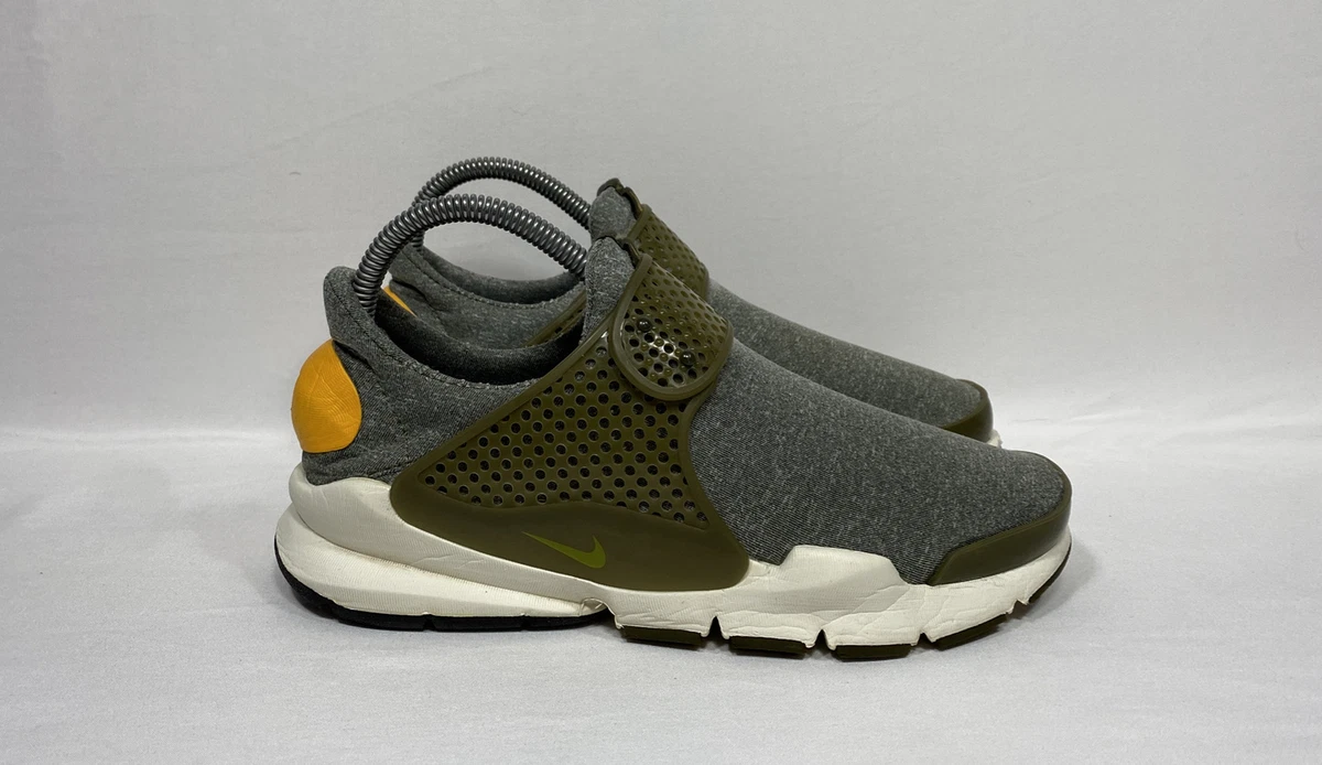 Womens nike sales sock dart shoes