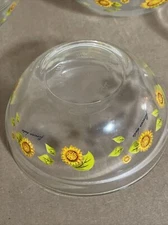5 Flower Dute Nesting Bowls Sunflowers & Leaves