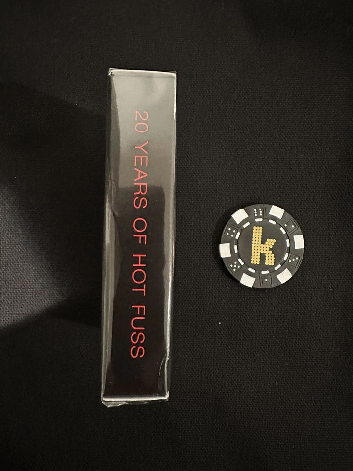 Baralho lacrado de cartas e fichas de pôquer THE KILLERS Live In Vegas VIP exclusivos - Imagem 2 de 2