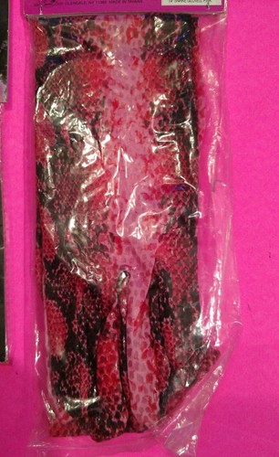Masquerade Ball(Women)Accessories (3Python Gloves 3Period Rings 1Gypsy Earrings) - Picture 4 of 7