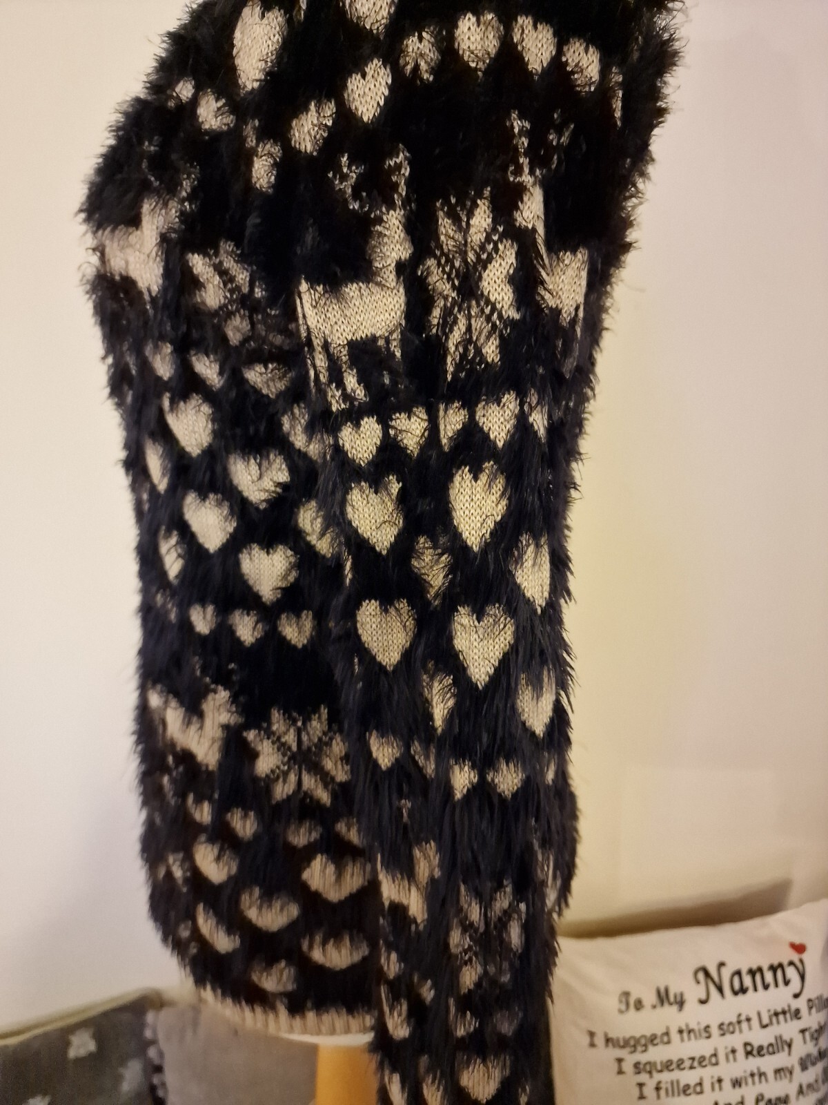 Joe Browns Stunning Winter Warm Black & Cream Fluffy Jumper Size 16 UK