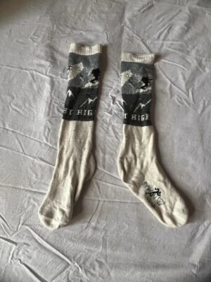 Paire de chaussette haute 43 / 46 neige montage froid randonnée ski snowboard - Photo 1/2