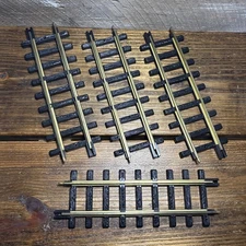 Set Of 4 NEW BRIGHT Brass Colored 11” Straight Tracks 473T-2 Black 1994 Train