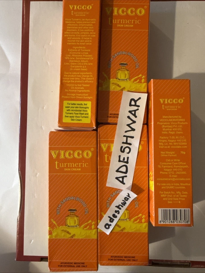 Vicco 姜黄护肤霜 70 克 x 5 | 草药发光檀香油有效期至 2025 年 10 月 — 第 2/2 张图片