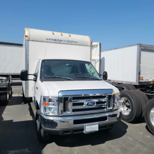 only5k mi 2019 Ford 450 16ft box truck liftgate GAS Chevy GMC Isuzu Delivery van