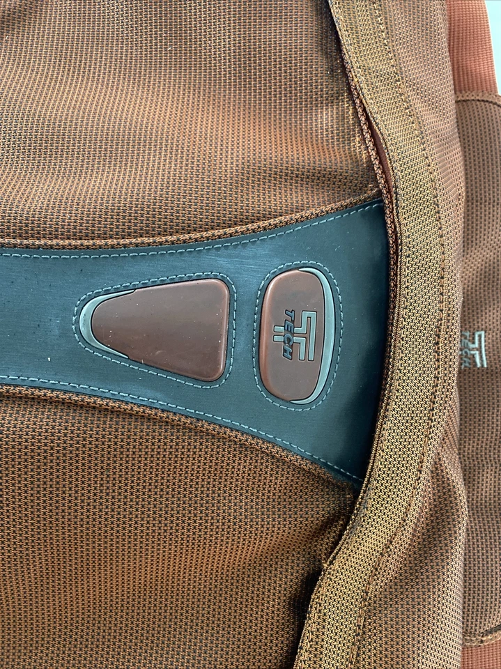 Tumi T-Tech Llama Laptop Mensajero Bolso de Hombro Correa Nylon Balístico Foto 2 de 4