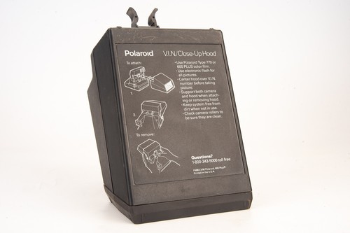 Polaroid VIN Close Up Macro Hood Attachment for 600 Series Cameras Vintage V24 - Picture 2 of 10