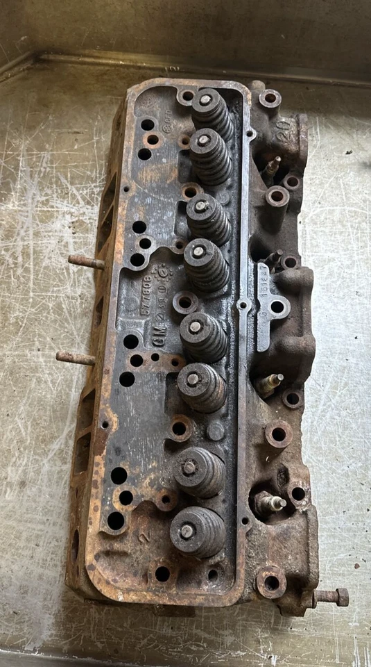 Culatas de motor OEM GM 2 394 1961-64 Oldsmobile 88/98/Starfire/Jetstar (E16 Foto 2 de 4