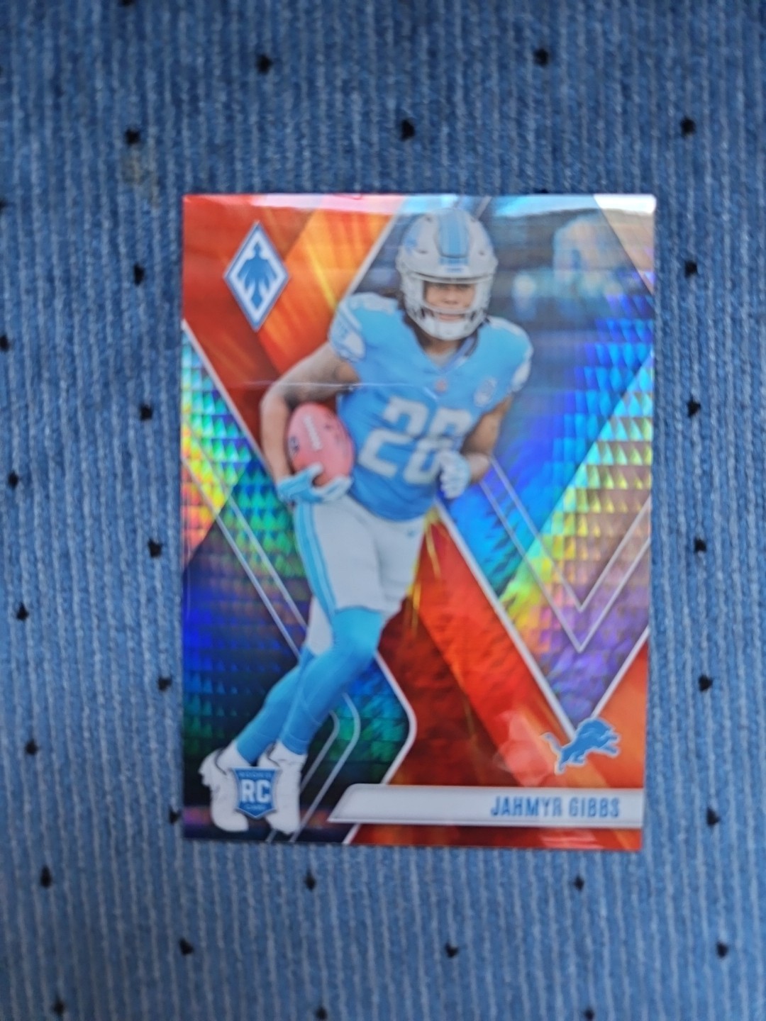 2023 Panini Phoenix - Rookies Jahmyr Gibbs #105 Fire Burst /340 (RC)