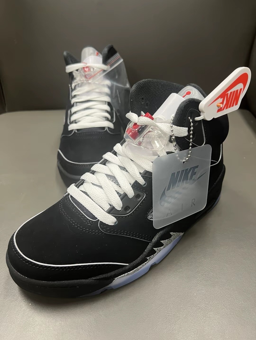 Jordan Retro 'Black Metallic' Reimagined – Men's Shoes – Atori