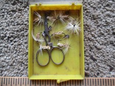 VINTAGE FLY FISHING FLIES MADE IN JAPAN (LOT OF 9)-With FLY FISHING Scissors