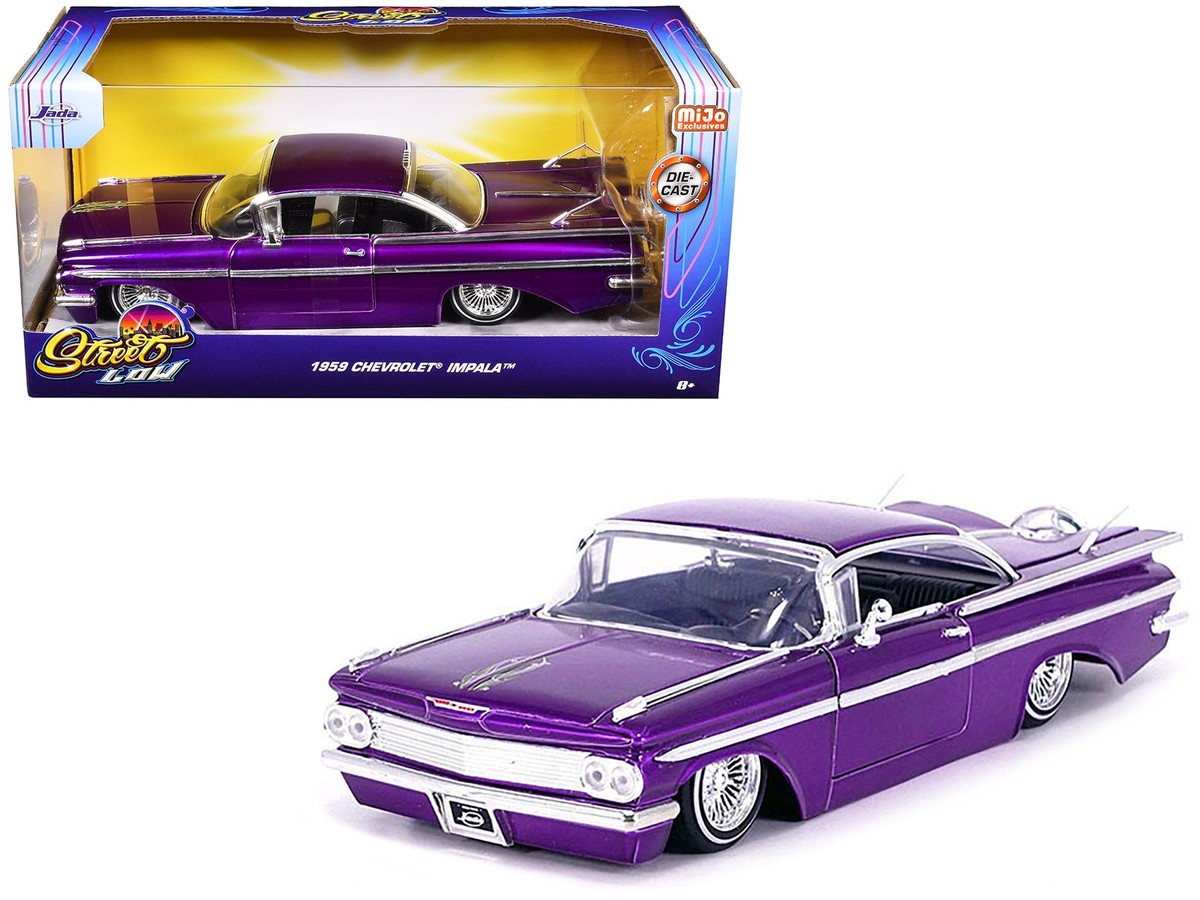 Jada 35591 1/24 1959 Chevrolet Impala Lowrider Candy Purple with