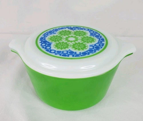 Pyrex Crazy Quilt Vintage 1 One Quart Green Blue Casserole Dish and Lid #473
