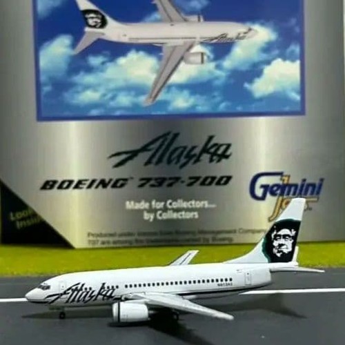 Modelo diecast coleccionable Alaska Airlines Boeing 737-700 Gemini escala 1 400 - Imagen 3 de 9