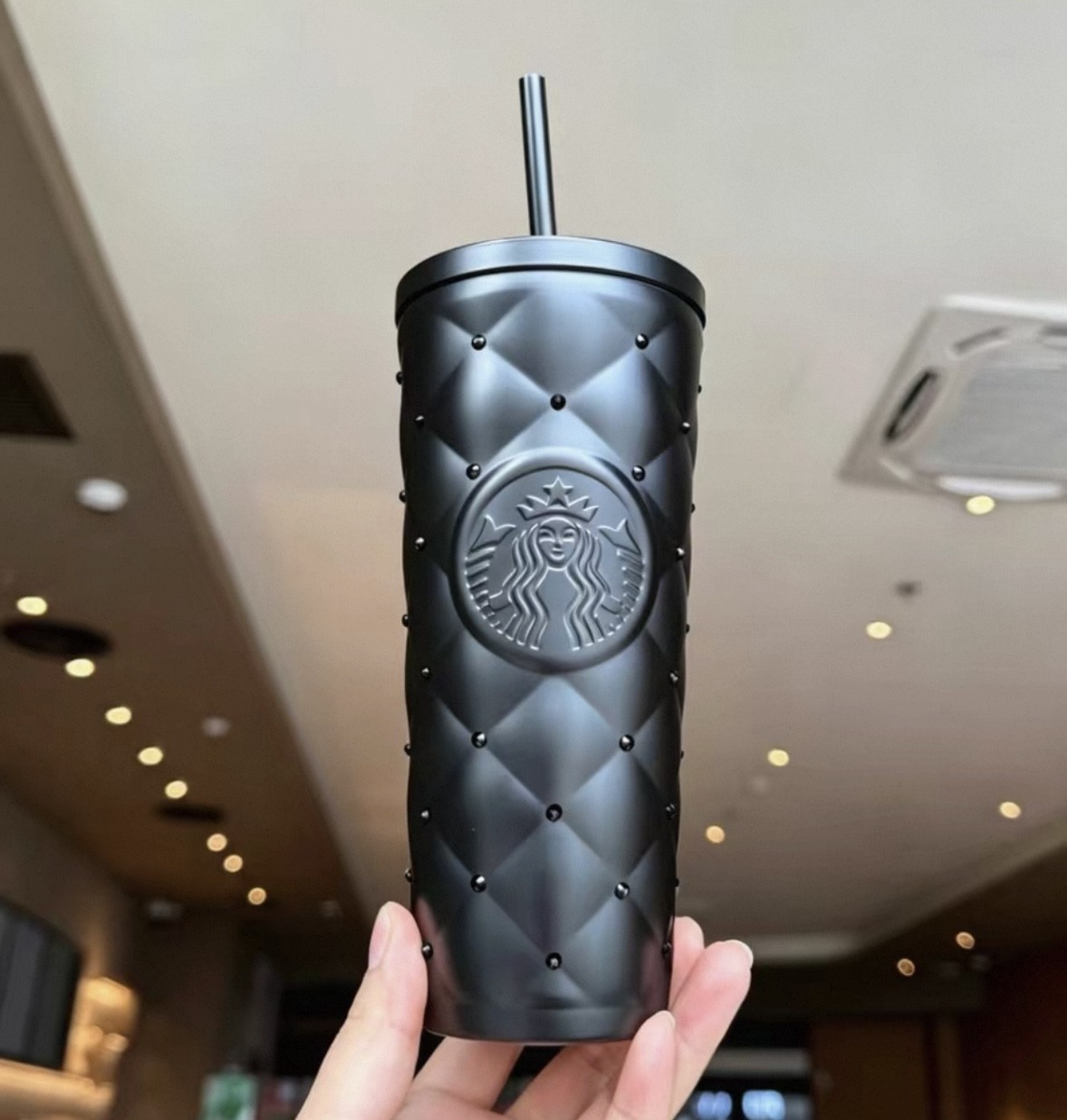 NEW Starbucks 2026 Chinese Valentines Day Sweet Straw Tumbler Gift 525ml