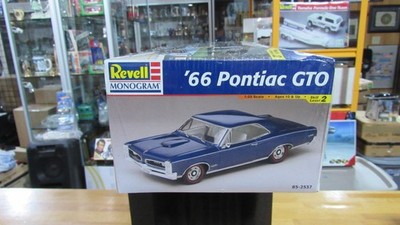 Revell Monogram 66 Pontiac GTO Model Kit 1:25  85-2537 SEALED 1998 FST FRE SHIP