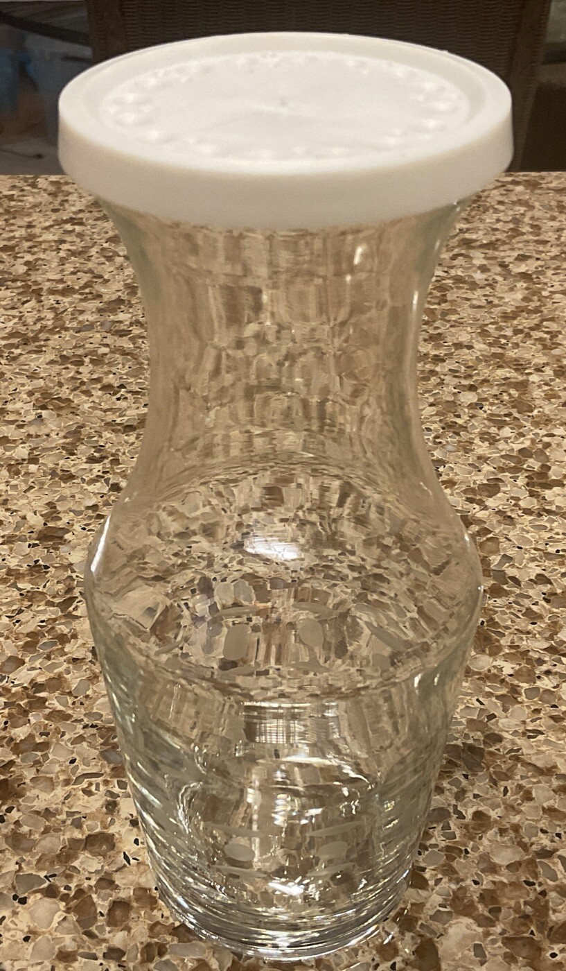 VTG LIBBEY WINE CARAFE FOR ONE OR SALAD DRESSING CRUET WITH LID - ETCHED DESIGN