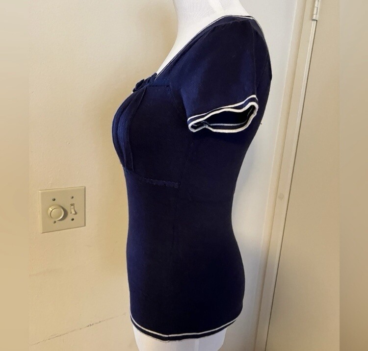 Picture 6 of 12