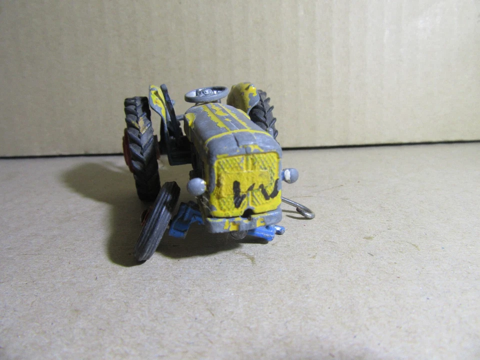 100X Vintage 1950 Corgi 55 England Fordson Power Major Traktor Agrar Wrack - Bild 2 von 4