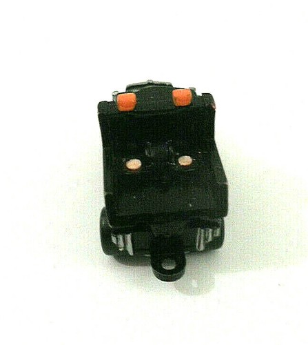 MICRO MACHINES TOW TRUCK WORKER VEHICLE VINTAGE 1990s GALOOB TOYS MISSING TOWER - Picture 4 of 6
