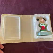 MICKEY’S ONCE UPON A CHRISTMAS Minnie Mouse Disney McDonalds Happy Meal Toy