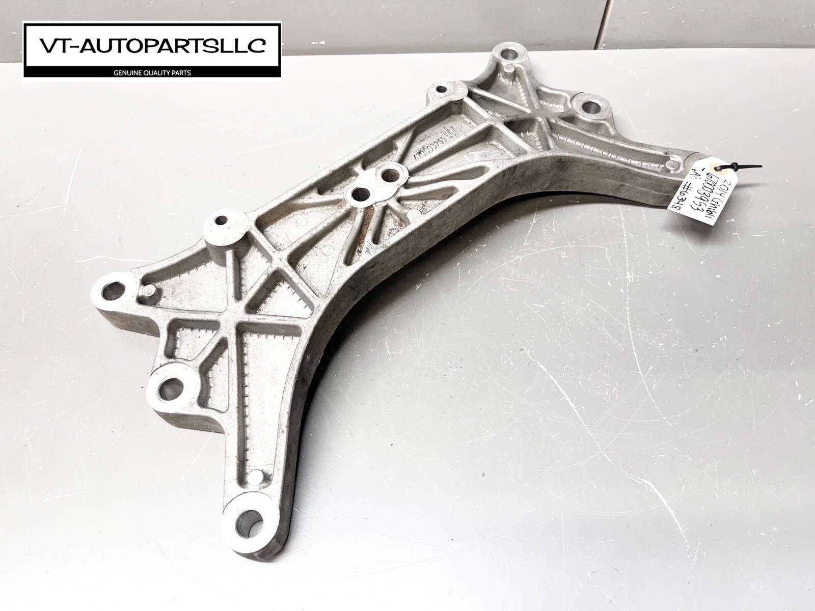 ⭐️2014-2019 MASERATI GHIBLI M157 TRANSMISSION MOUNT BRACKET CROSSM 670003953 OEM