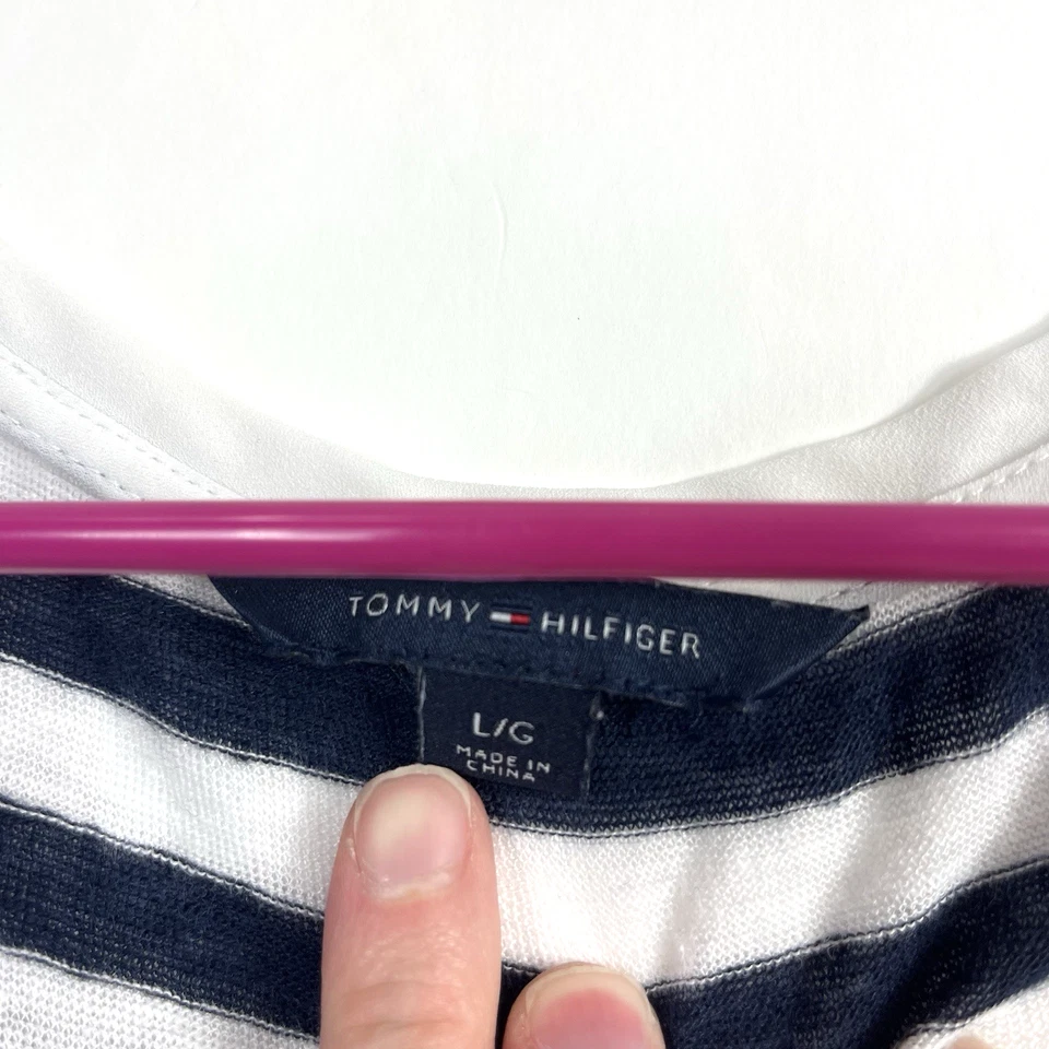 Blusa para mujer Tommy Hilfiger azul marino blanco a rayas cuello redondo sin mangas talla grande Foto 2 de 4
