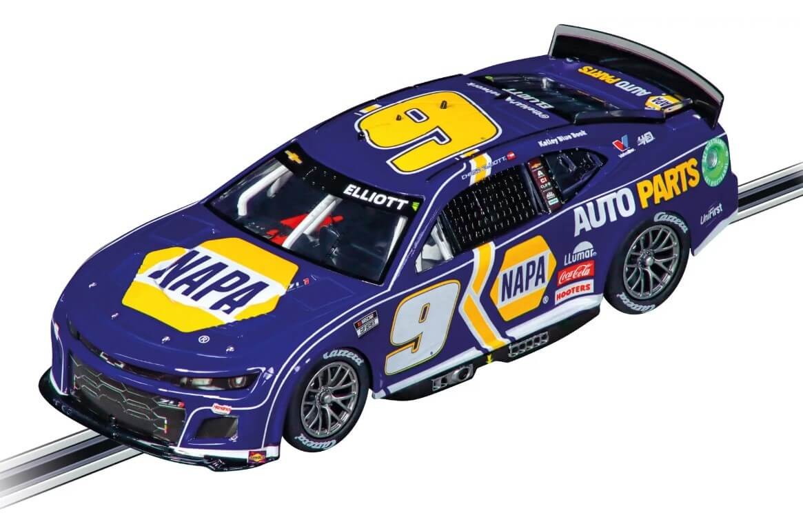 Carrera Digital 132 NASCAR Daytona Challenge Slot Car Set 20030042