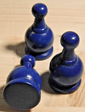 PARCHEESI Vintage Three BLUE WOODEN GAME PIECES Selchow & Richter c.1959