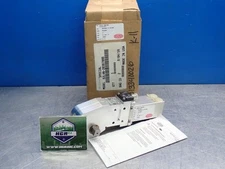 DESTACO  82L4N-203B708B PNEUMATIC POWER CLAMP  04200590425