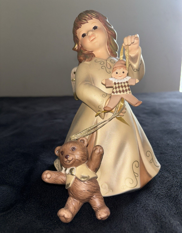 Goebel Hand Painted Ceramic Angel Figurine w/ Teddy Bear & Doll, 5in 1990