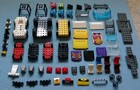 Vintage 83 Piece LEGO Car Parts Lot Chassis Steering Wheels Seats Windshield EUC — photo 9