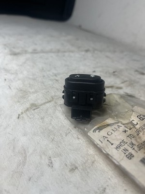 NOS 1998 to 2003 Jaguar XJ8 VDP XJR RH Right Window Switch LNC6388AA /B9.4