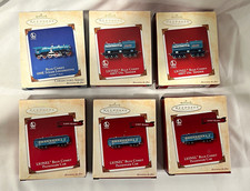 Hallmark Keepsake Lionel Blue Comet Train Ornament Set 6pc Lighted 2002