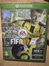 FIFA 17 xbox one - Comes in Case -