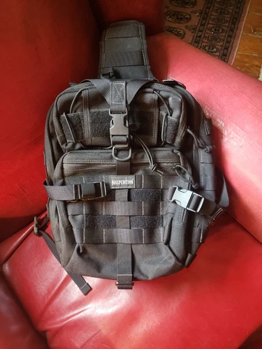 MAXPEDITION GEARSLINGER BLACK SLING BAG TACTICAL PACK NWOT NEVER USED