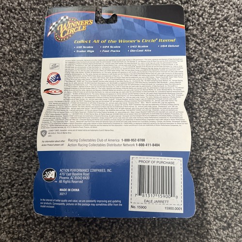 NASCAR 2002 Winners Circle 15900 Dale Jarrett #88 Pit Pass Preview 1:64 - Picture 4 of 4