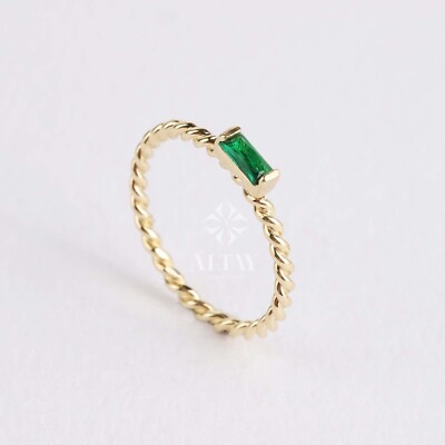 14K Gold Baguette Geburtsstein Ring, individueller vorsteckbarer Edelsteinring, personalisiert