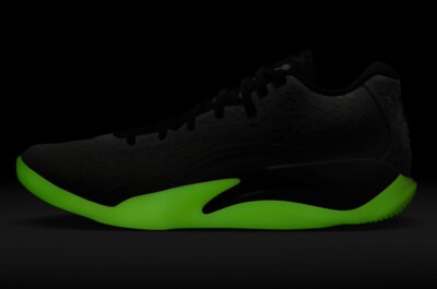 Nike Jordan Zion 3 No Guts Barely Volt Men Basketball DR0675-110 men\'s sz 9 Nike Air Jordan Zion 3 No Guts White Barely Volt Black  main image 2