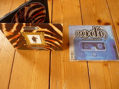  The Prodigy    No Good (Start The Dance)  +   Firestarter DIGPAK / 2 MCDs