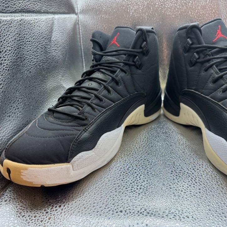 Size 13 - Nike Air Jordan Jumpman Mens Black Mid Top Athletic Sneaker 130690-004 Jordan 12 Retro  main image 2