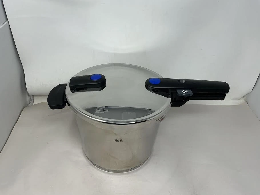 Fissler vitaquick / Pressure Cooker, (6.4 Quart), Stainless Steel
Opens in a new window or tab