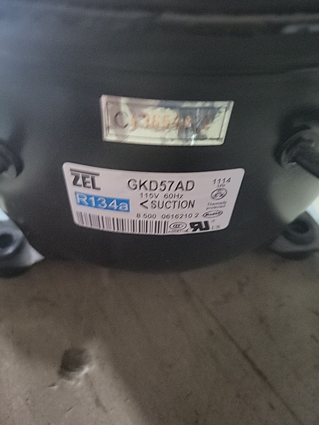 ZEL Refrigerator Compressor GKD57AD R134a