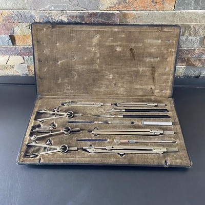 Vintage Antique Compass Drafting Dividing Set Measuring Tools BWC Made With Case