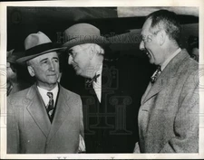 1946 Press Photo Senator Arthur Vandenberg, Secy of State James Byrnes