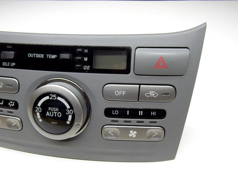 Toyota Noah Voxy AZR60 AZR65 A/C Heater Climate Control Panel Air Con Switch - Image 3 of 4