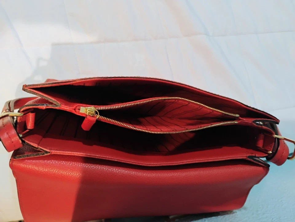 Louis Vuitton Monogram Empreinte, Bolso de cuero de piel de becerro, cierre S-lock Foto 3 de 4