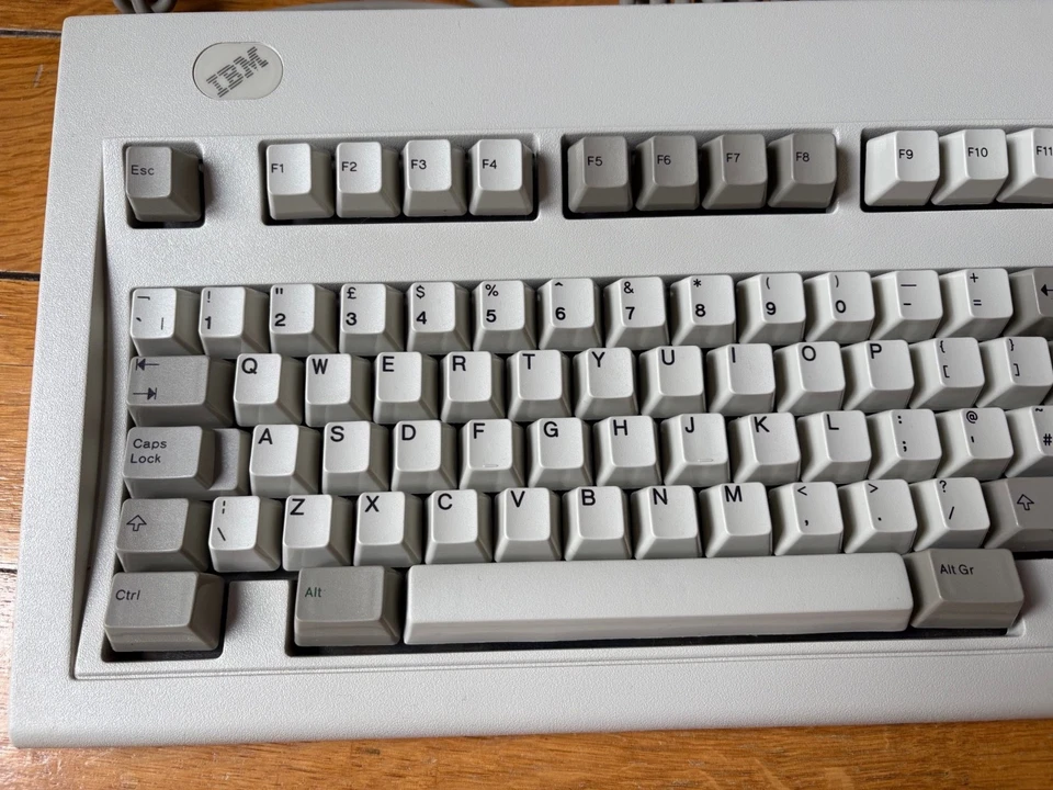 IBM MODEL M vintage clicky keyboard QWERTY UK - IBM PS/2 AT - Perfect! - Bild 2 von 4